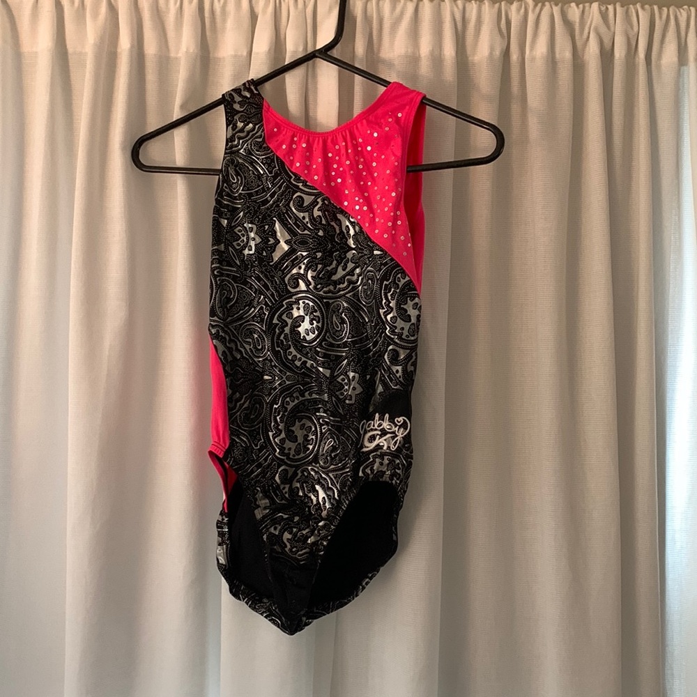 GK gymnastics suit